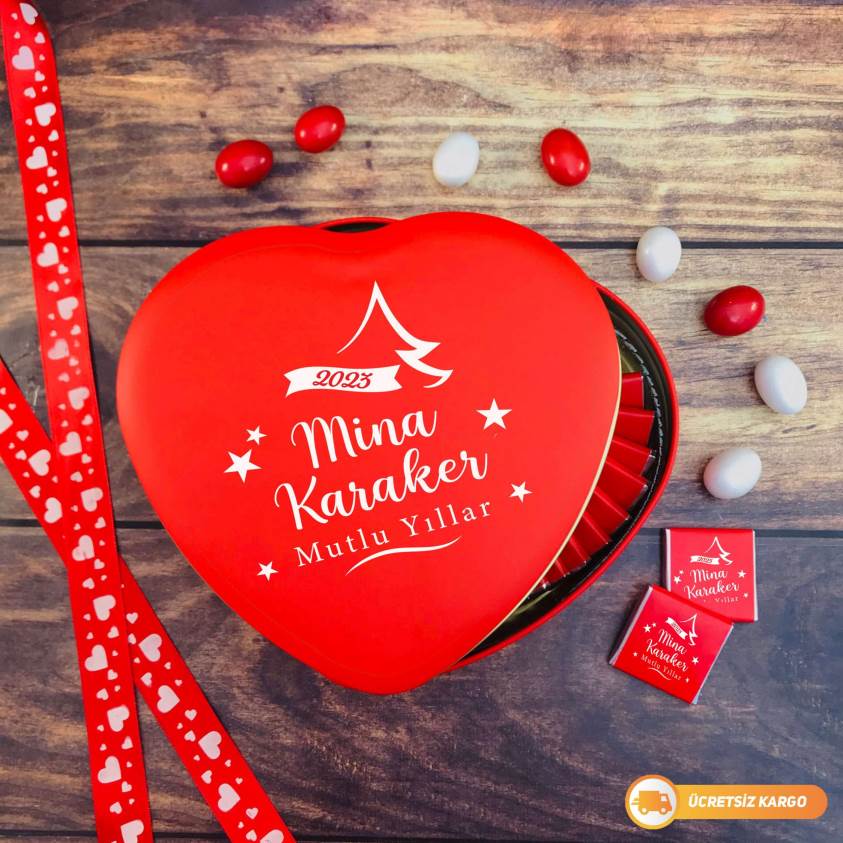 Yılbaşına Özel Uv Baskılı Kırmızı Kalpli Metal Kutuda 20'li Çikolata - Y2217